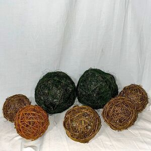 Wicker wire accent severed